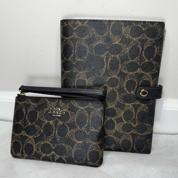 Coach Handbags - NWT Coach Notebook & Corner Zip Wristlet in Loved Signature Canvas Black/ Gold